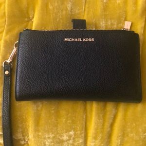 Michael Kors wristlet
